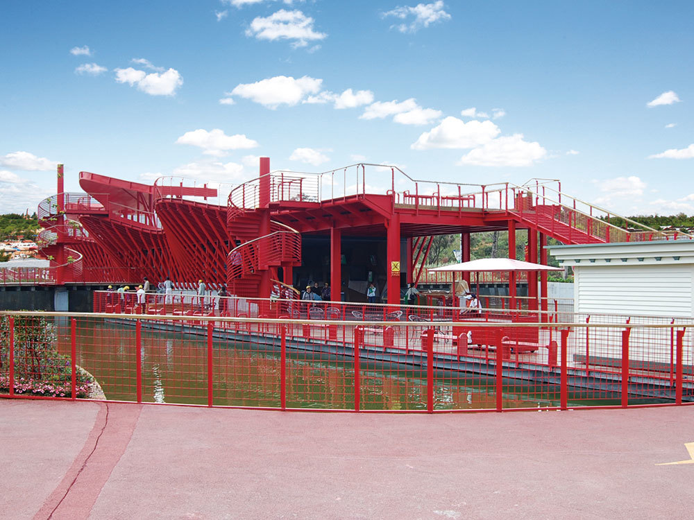 Cầu nghệ thuật Overpass tại Khu du lịch Overseas Hoa Đông Thâm Quyến